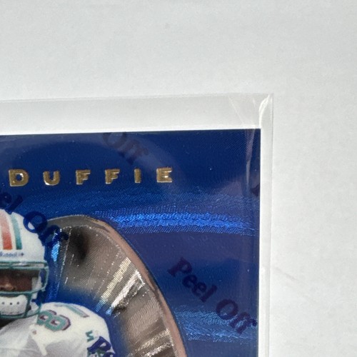 1997 Pinnacle Totally Certified Platinum Blue Card #96 O.J. McDuffie/2499 NM-MT - Picture 3 of 7