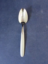 Oneida PARADOX  Stainless  Flatware Teaspoon " USA " Made  "USA"  Backstamp