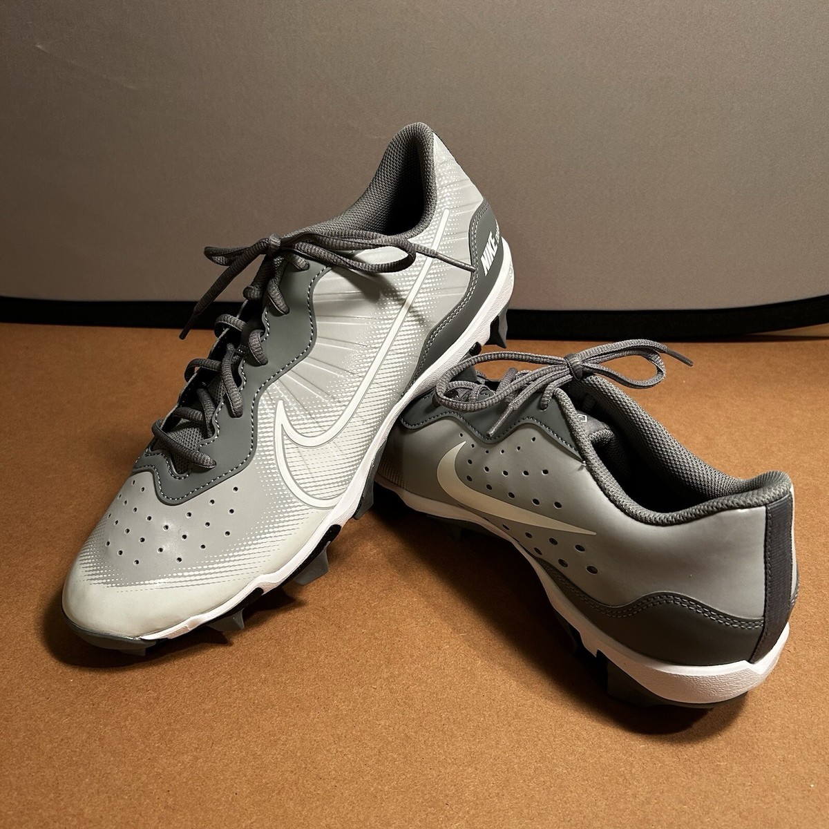 Nike Baseball Cleats Diamond Alpha Huarache 4 Keystone Gray Men Sz 11.5 Nike Baseball Cleats Diamond Alpha Huarache 4 Keystone Gray  main image 3