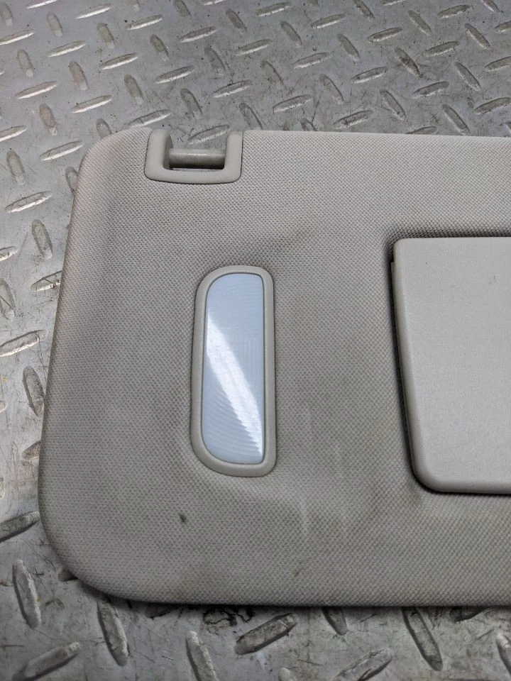 Parasol izquierdo conductor iluminado para 07-14 ESCALADE 1172352 Foto 3 de 4