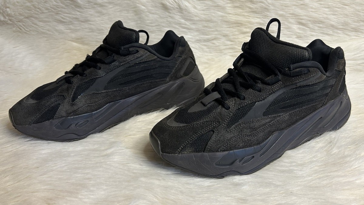 Size 11 - Adidas Yeezy Boost 700 V2 Vanta FU6684 with Box | eBay Size 11 - Adidas Yeezy Boost 700 V2 Vanta FU6684 with Box | eBay