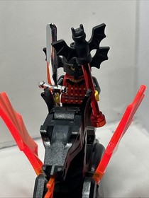 Lego Castle Fright Knights Basil the Bat Lord Minifigure with Black Dragon 6007
