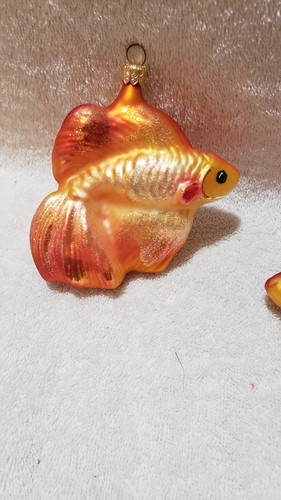 Blown Glass Beta Fish Christmas Ornament Choice of Red or Yellow 4" EUC - Picture 4 of 6