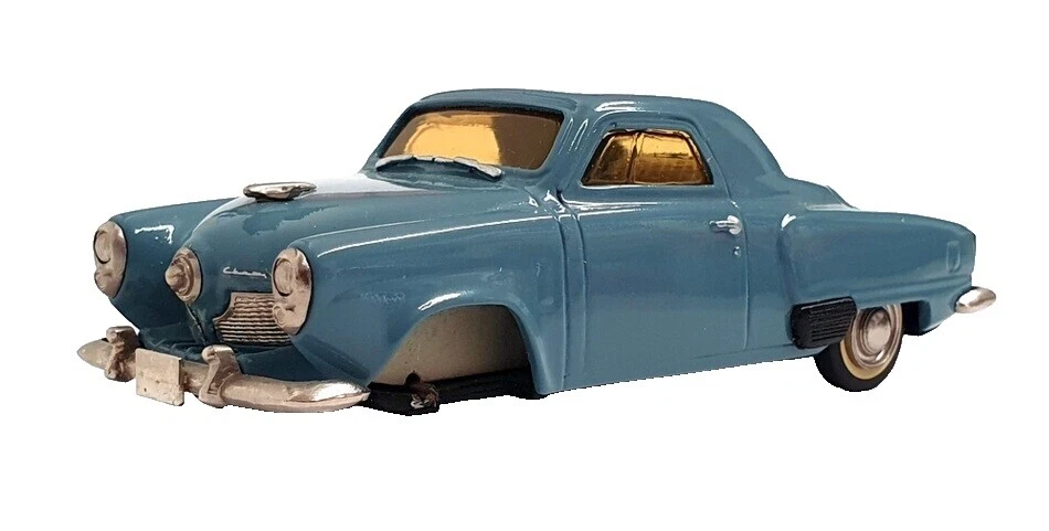 Studebaker Metal Blanco 1:43 Diecast y de juguete