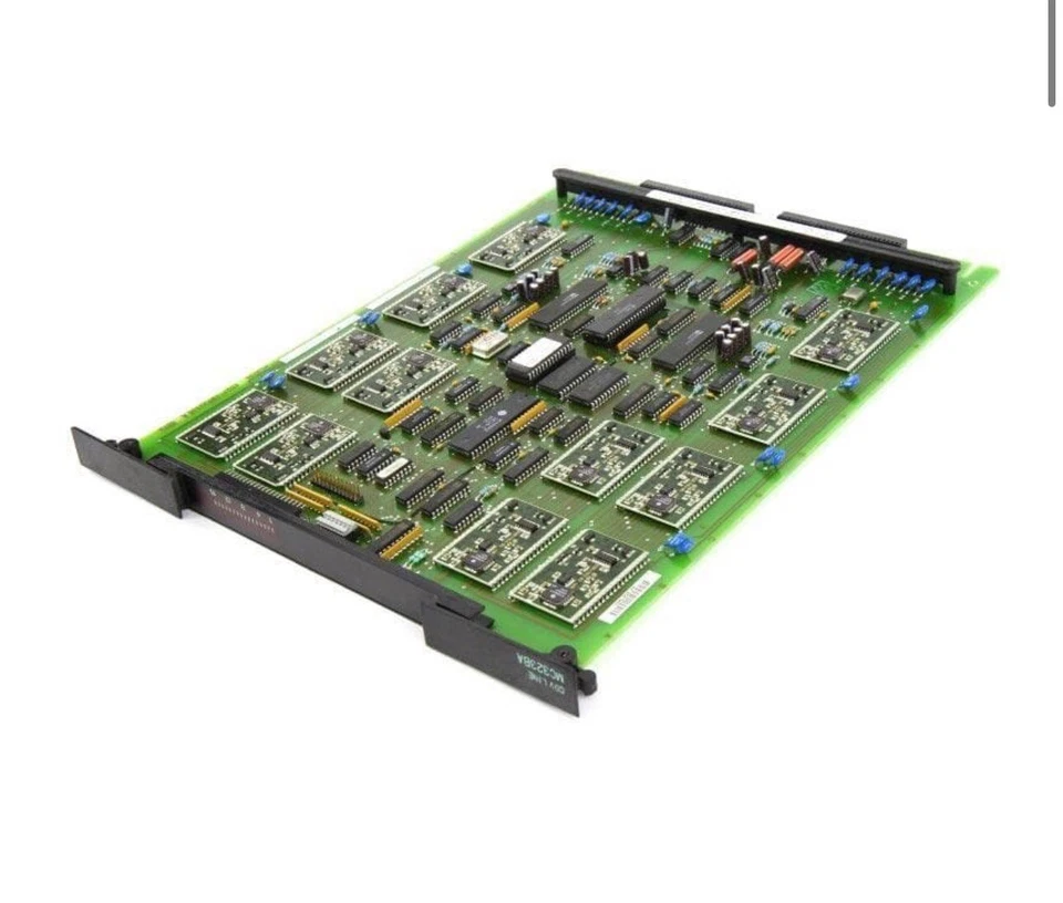 Tarjeta de línea Mitel MC323BA Foto 2 de 2