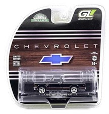 GREENLIGHT 1972 CHEVY CHEYENNE C10 SQUAREBODY SHORT BED HOBBY EXCLUSIVE