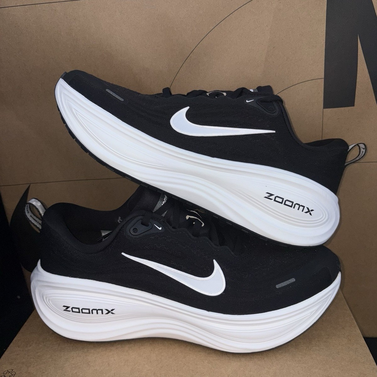 NEW Nike Vomero Plus Wide Running Shoes, IH3251-001 NBY Black