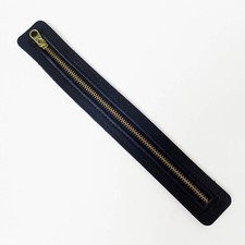Genuine Leather Zipper Pull Large 22cm x 3cm Black