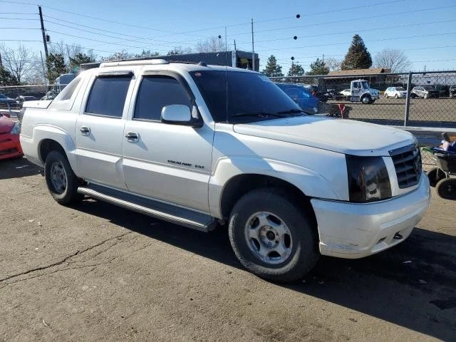 Used Rear Axle Assembly Rear fits: 2005 Cadillac Escalade ext 4x4 w/active brake Foto 4 de 4