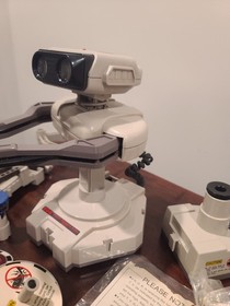 Rob the Robot NES R.O.B. (MISSING 1 OF THE CLAWS)