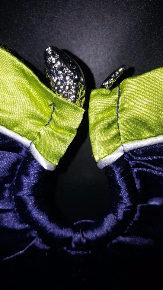 Blusa Charlotte Russe Feminina Tamanho M Média Azul Verde Seda Branca - Imagem 3 de 4