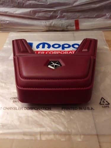 NOS 1981-87 DODGE RAM Pickup Red Horn Pad 1st Gen D & W #4189000-41530 - Picture 7 of 16