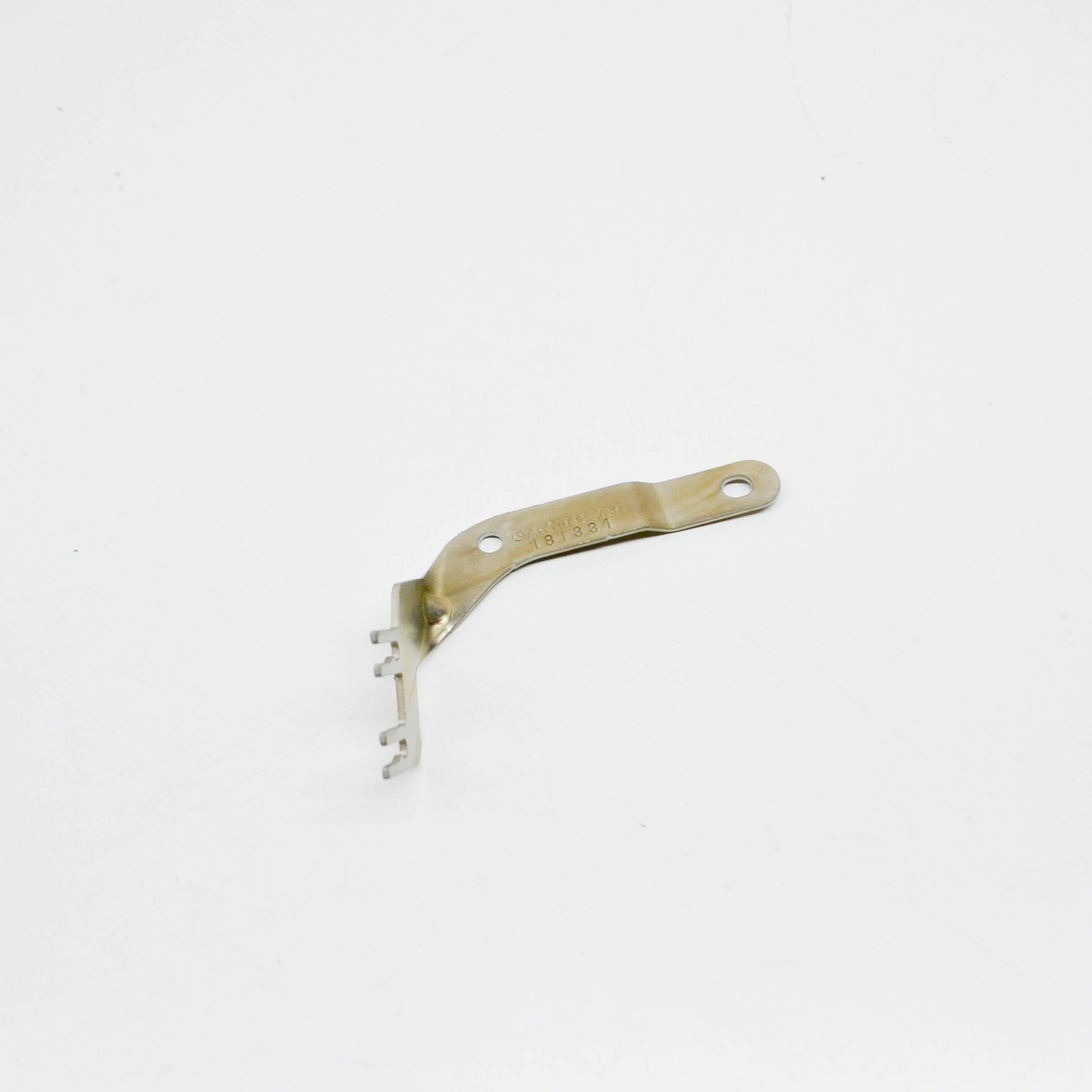MERCEDES-BENZ CLA C117 Charge Air Pipe Bracket A6510982739 OEM | eBay