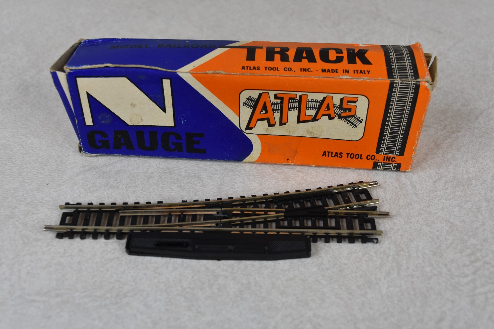 (Lot 1927) N Scale Model Train Atlas Switch Track Turnouts Manual