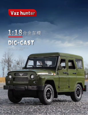1:18 UAZ Hunter Alloy New Latest Model Diecast Toy Car Sound Light