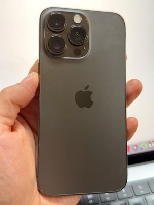 Apple iPhone 13 Pro Factory Unlocked Black / Graphite 128GB #24144