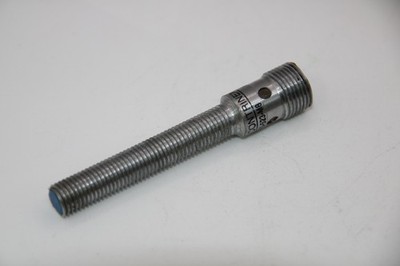 CONTRINEX DW-AS-523-M8 Induktiver-Näherungsschalter