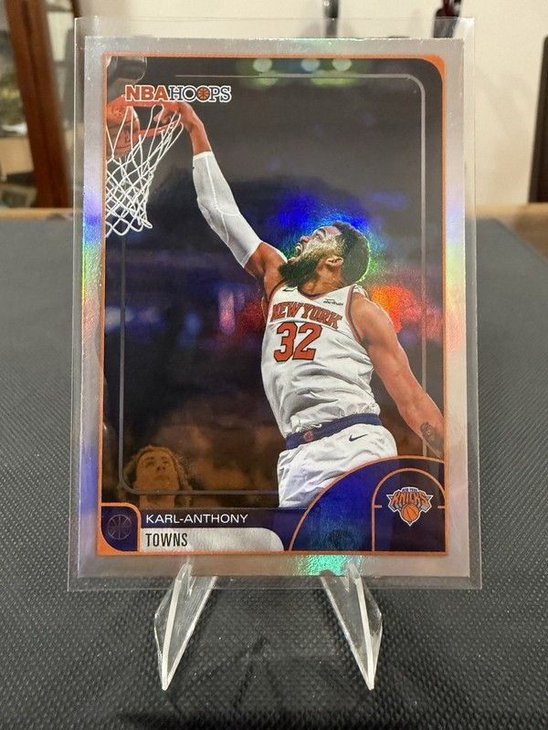 Karl Anthony-Towns 2025-26 NBA Hoops #249  New York Knicks