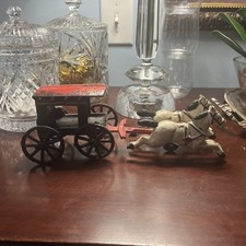 1940 s Horse and Wagon Metal Toy Vintage