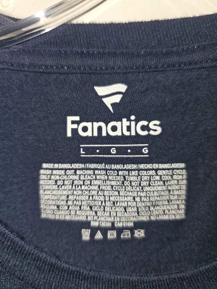 Cleveland Indians 4th Of July Colorway Large Mens Blue Graphic Logo Tshirt MLB - Image 4 of 4