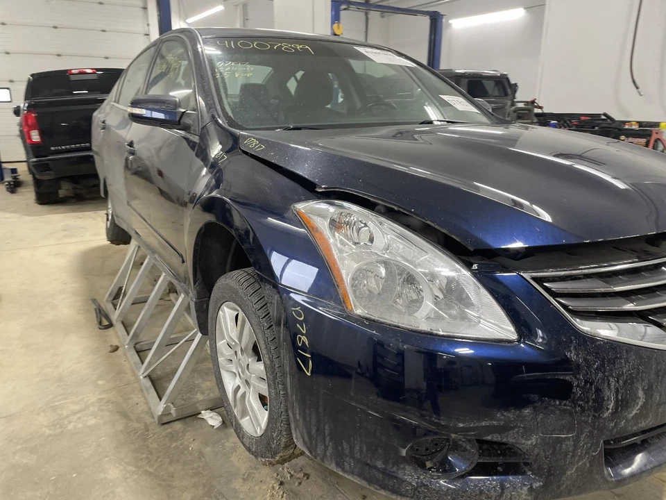 Used ABS Pump and Motor Assembly fits: 2012 Nissan Altima Assembly under hood RH - Изображение 4 из 4