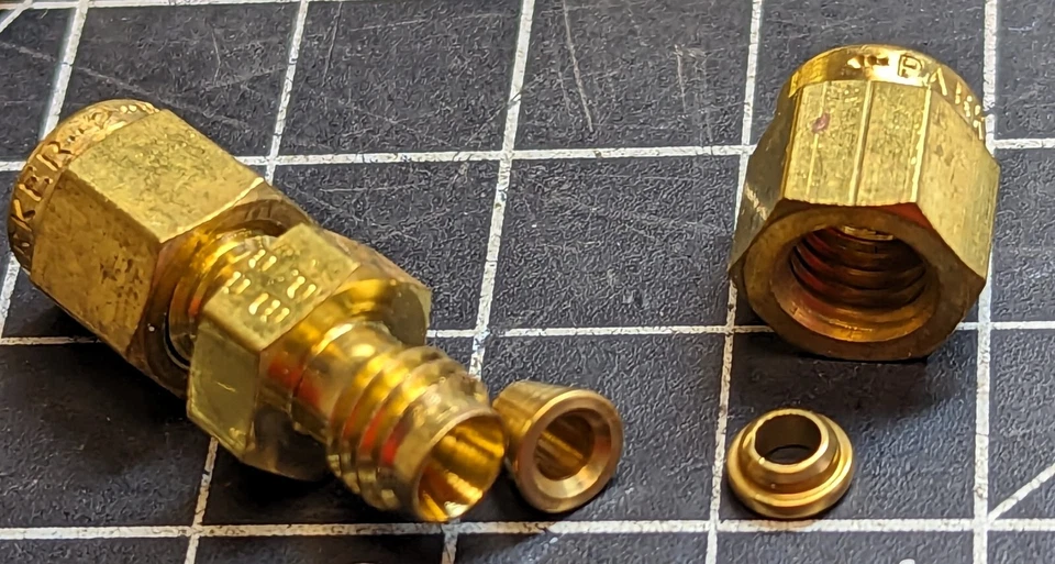 (5) 1/8”x1/8” Brass Compression Tube Union A-Lok Parker 2SC2-B [B6BY] - Image 2 of 4