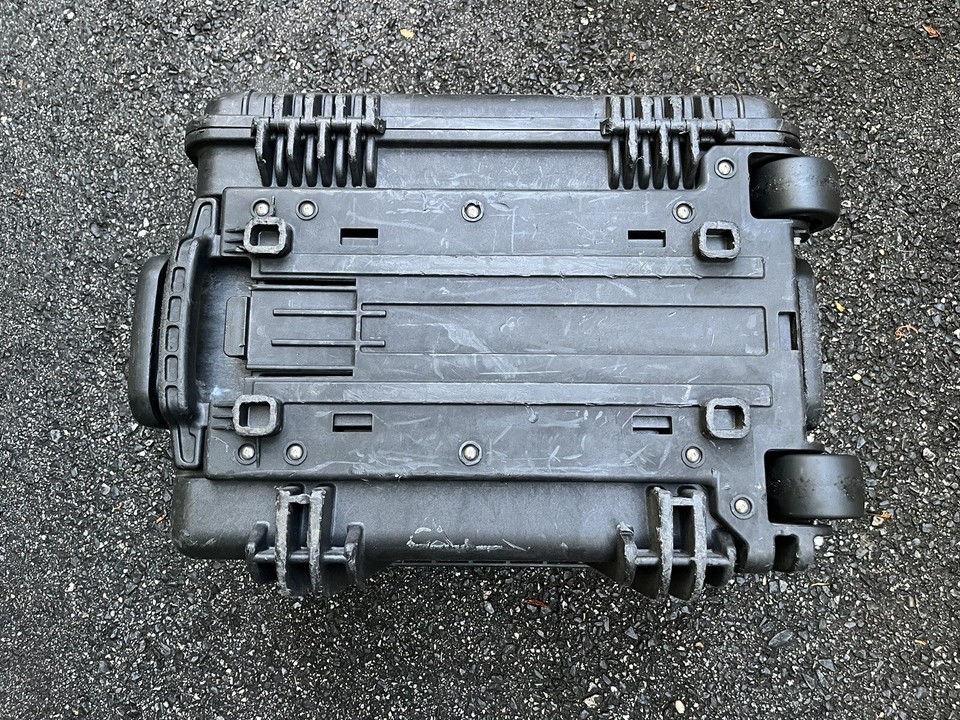 PAR DE RODAS EXTRA GRANDE PARA PELICAN™ 1730, 1770 E 0450 - Foto 6