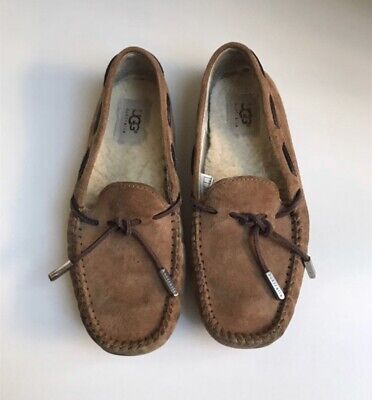 UGG Woman Dakota Moccasin Dark Brown Slipper S/ N 1650 Size UGG Woman Dakota Moccasin Dark Brown Slipper S/ N 1650 Size