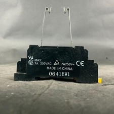 OMRON RELAY SOCKET 0641EW1 ($8 OBO)