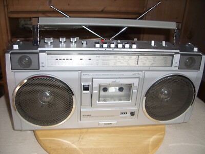 Radiorecorder/Ghettoblaster Graetz GT460 - (Sanyo M9982/M-G510) - rarität -