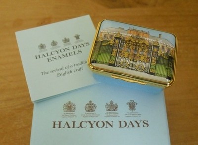 Boxed Ltd Ed Halcyon Days Kensington Palace - Prinzessin Diana Emaille Box - 1 7/8''