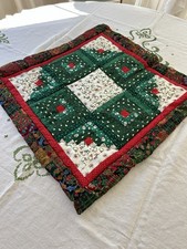 Handmade Log Cabin Christmas Wreath Quilt Wall Hanging or Table Topper 25  