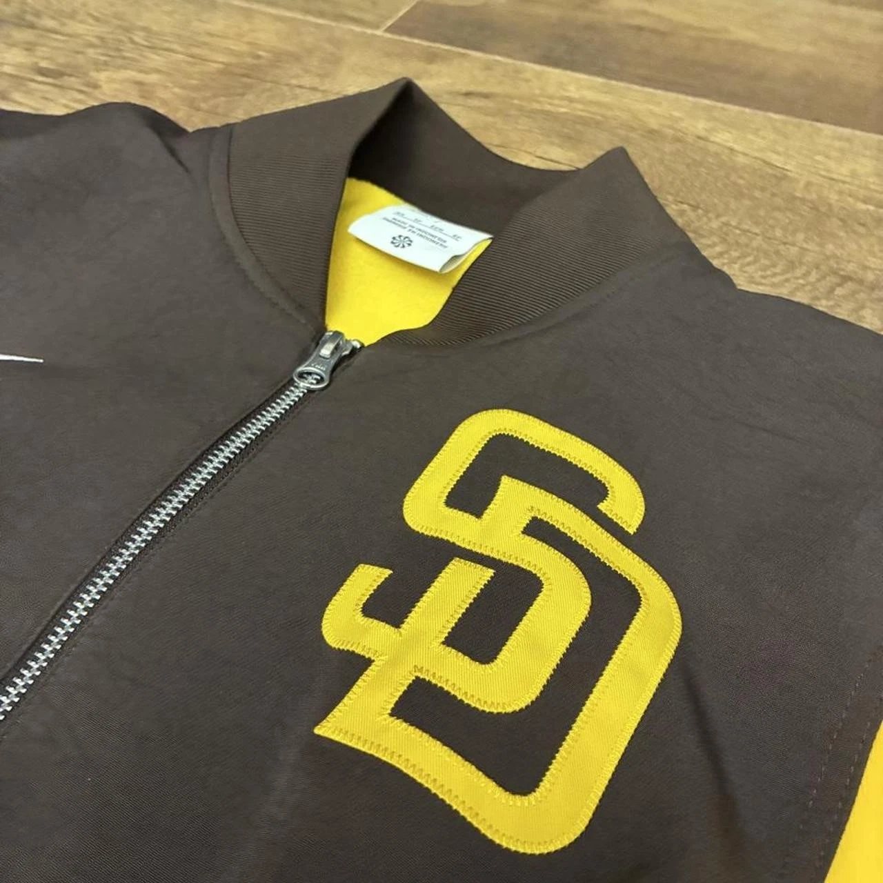 Nike San Diego Padres 2026 MLB Dugout Bomber Jacket XS image 3