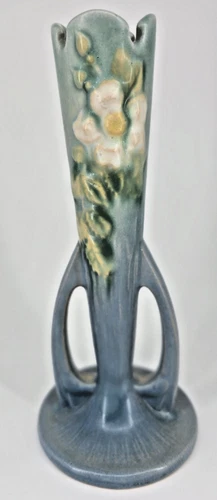 Roseville 995 White Rose 7" Double Handled Vase