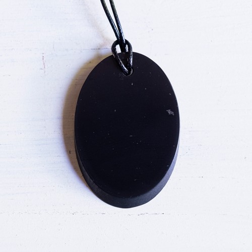 Ciondolo in Shungite Elite (Tipo 1) – Naturale e Raro Ciondolo in Shungite Elite (Tipo 1) – Naturale e Raro