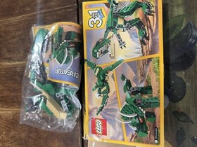 LEGO CREATOR Mighty Dinosaurs 3 N 1 (31058) 174 Pieces Used
