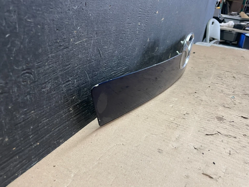 Panel de tapa de maletero Mazda CX9 2007-2012 visión trasera sin cámara M6114 DG Foto 3 de 4