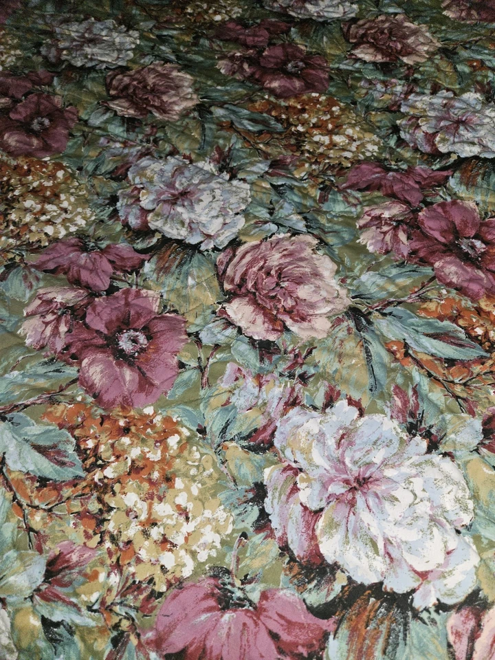 VTG Springmaid Full Size Flowers Print Polyester Bedspread/Coverlet 102 X 94"W - Image 4 of 4
