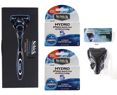 Schick Hydro5 Premium Blade  Razor 1 Handle + Refill 5 Cartridges & Travel Case
