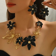 Trendy Flower Jewelry Set Necklace Earrings Set for Women Fashion Multi Piece