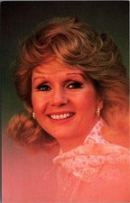 Debbie Reynolds Portrait Postcard Coral-Lee Personality #142 Mike Roberts