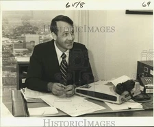 1978 Press Photo Rupert Turner checks on the Biorhythm printout - noc73517