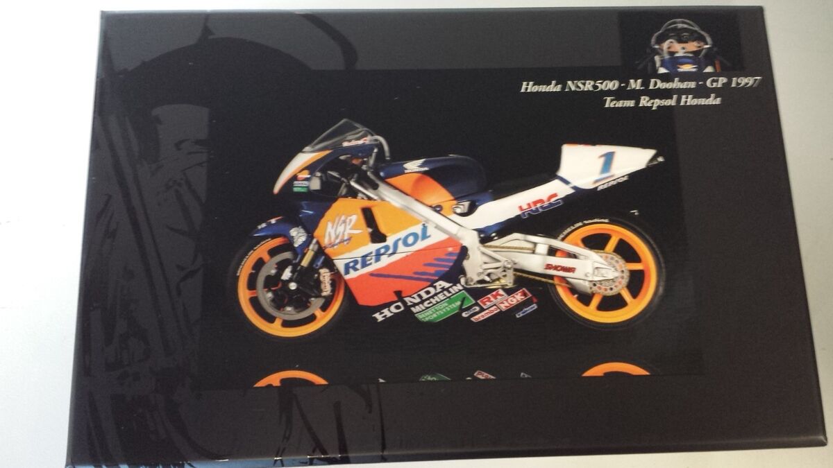 MINICHAMPS Michael Doohan 1/12 Honda NSR 500 GP 1997 Die MINICHAMPS Michael Doohan 1/12 Honda NSR 500 GP 1997 Die