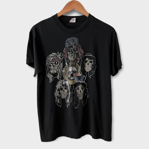 Guns N Roses at Los Angeles Coliseum Vintage Concert To 1980s vintage concert t-shirt, vintage, single stitch, B+ condition