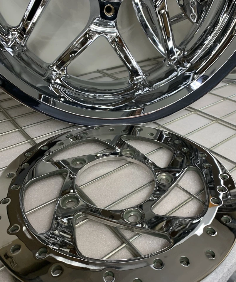 Rueda trasera Harley Chrome Anv Edition VRSCDX 43300086 NIGHT ROD 2012-17 intercambio Foto 4 de 4