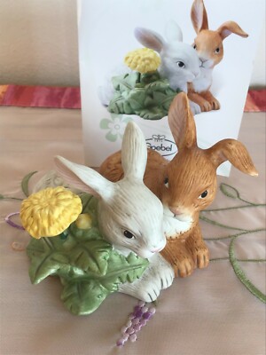 Goebel GROSSER Jahreshase 2013   Hase Hasenpaar   Löwenzahn   lim. 7500   OVP 