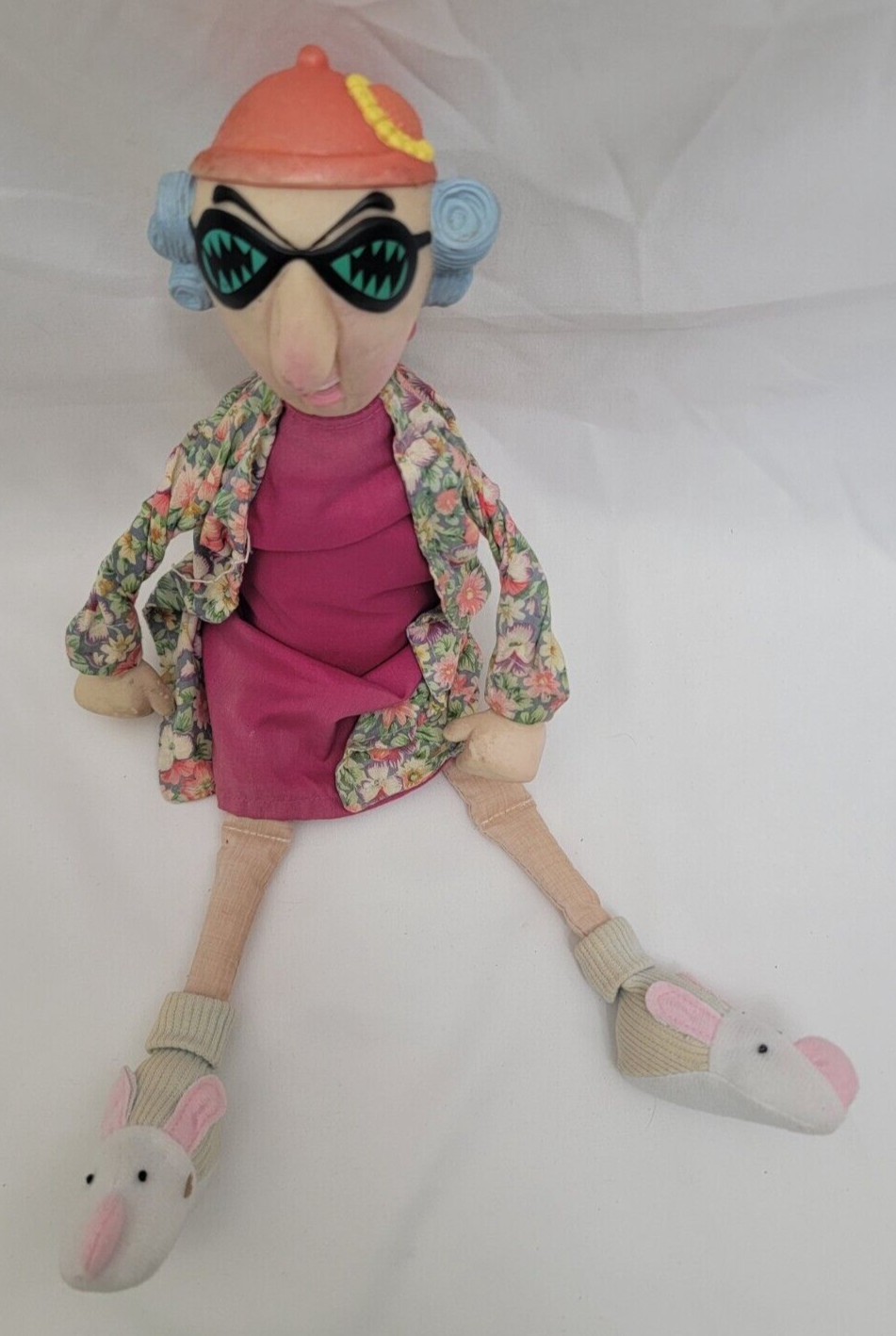 Hallmark MAXINE Doll Bunny Slippers Shelf Sitter 14" "Does Your Mother