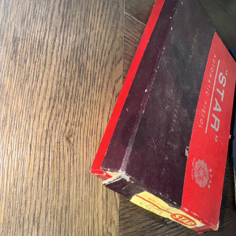 Vintage ORIGINAL Star Pistol Super-Star A .38 Cal Box - Imagem 3 de 4