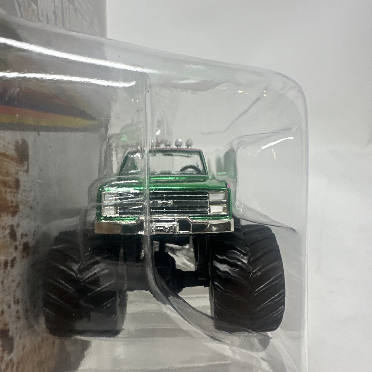 GREENLIGHT KINGS OF CRUNCH 1987 K20-EXCALIBER CHROME GREEN MACHINE