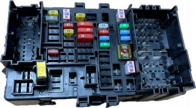 84114433 Cadillac Escalade IV Sicherungskasten 1 Stk